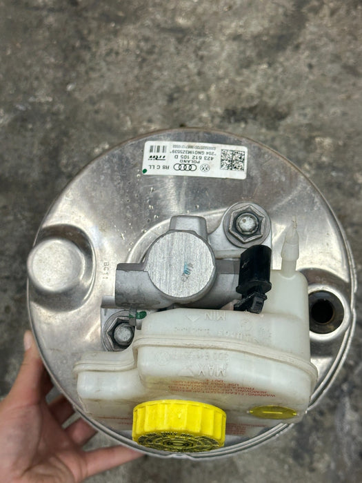2014 AUDI R8 POWER BRAKE BOOSTER W/ MASTER CYLINDER 423 612 105 D 423612105D