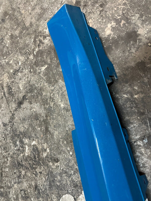 2015-2020 BMW M4 F82 RIGHT PASSENGER SIDE SKIRT LAGUNA SECA BLUE (448) ~DAMAGE~