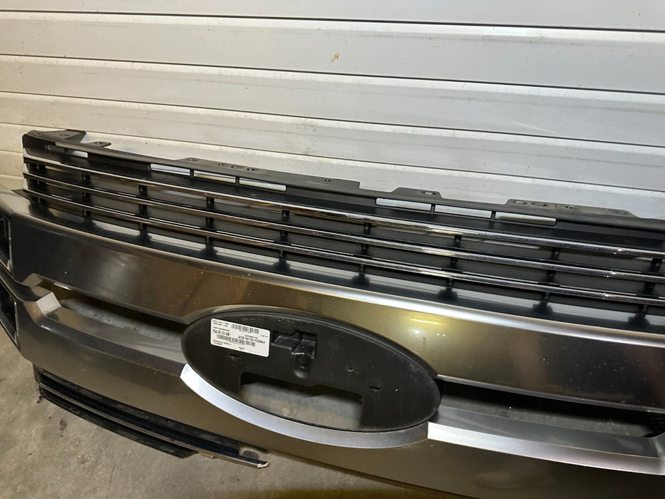 2017 2018 2019 FORD F250 F350 F450 LIMITED FRONT GRILLE OEM~DAMAGE~