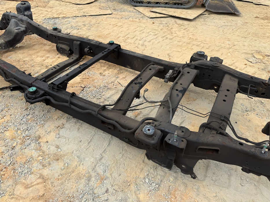 2017 2018 2019 FORD F250 F350 DIESEL 4X4 CREW CAB FRAME SHORT BED 160" WB