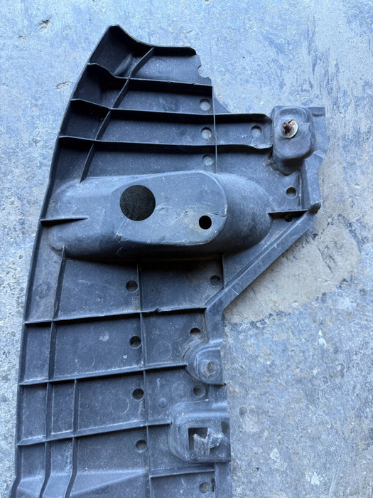 2014 TOYOTA PRIUS V BUMBER FRONT LOWER SHIELD 52618 47040 OEM