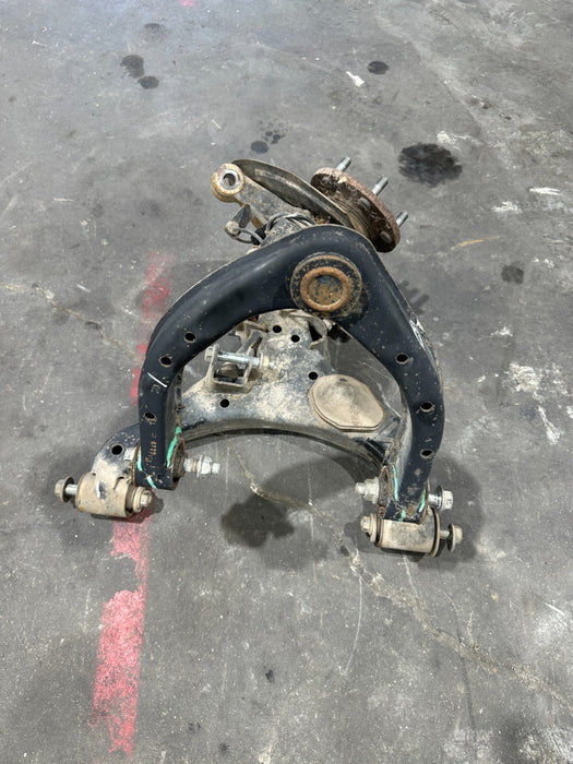 2017 NISSAN TITAN XD FRONT RIGHT SUSPENSION KNUCKLE ASSEMBLY OEM