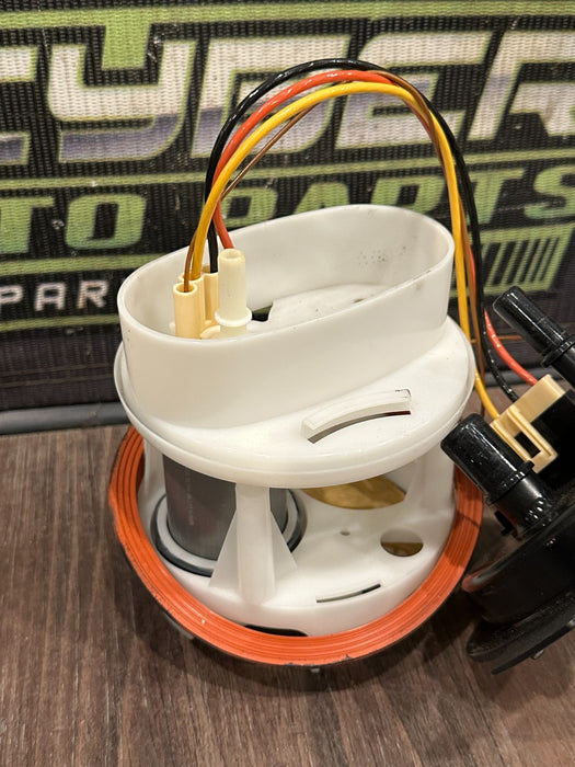 2017 AUDI R8 FUEL PUMP UNIT OEM