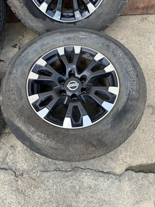 2017 NISSAN TITAN XD PRO 4X 275/65 R18 ALLOY WHEEL RIM TIRE SET OEM *FLAWS 5,8,9