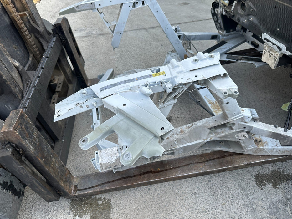 2017 2018 AUDI R8 V10 PLUS SPYDER SHELL CHASSIS TUB FRAME ASSEMBLY OEM 20K MILES