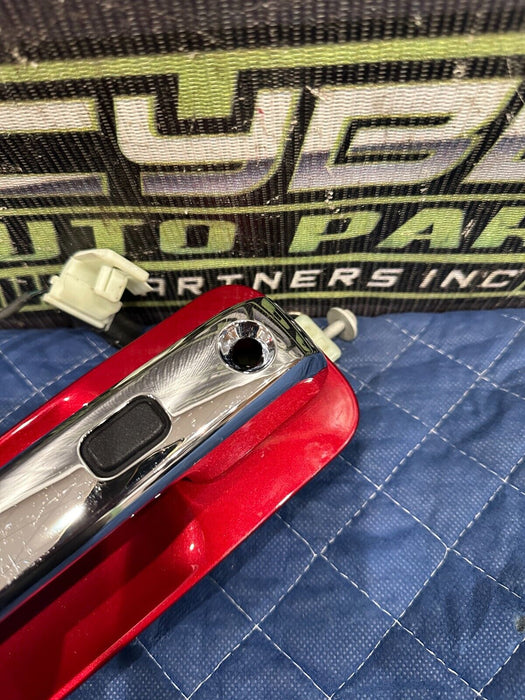 2017-2019 FORD F250 F350 F450 FRONT LEFT RUBY RED W/ CHROME HANDLE DOOR HANDLE