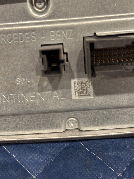 2015 MERCEDES C63 HEADLIGHT LED BALLEST CONTROL UNIT MODULE OEM 205 900 51 10