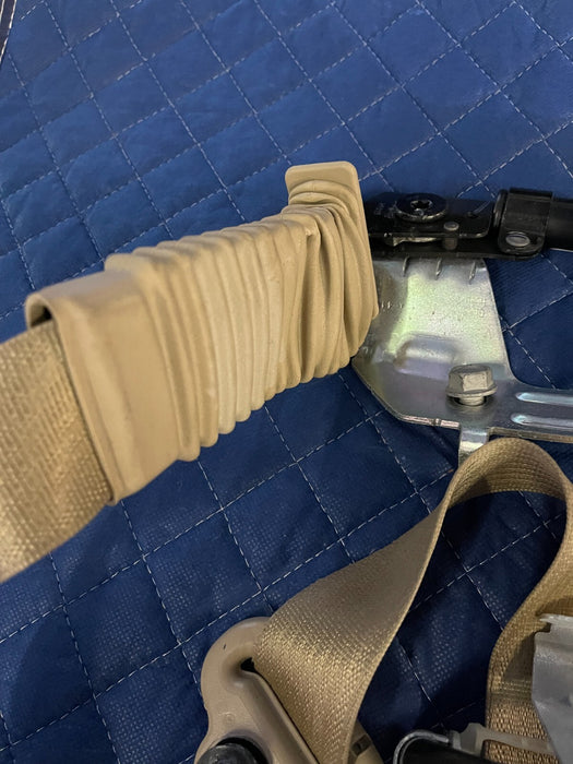 2017 FORD F250 F350 F450 LARIAT FRONT LEFT & RIGHT TAN SEATBELT PAIR