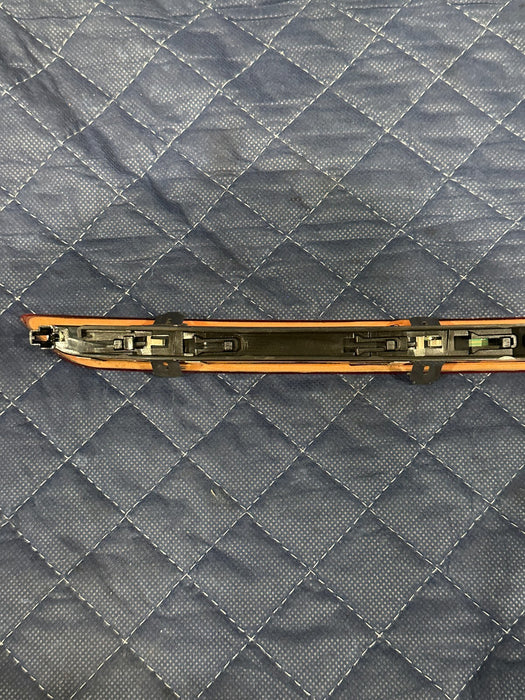 2014 AUDI R8 HIGH MOUNT BRAKE LIGHT LAMP 420 945 097 B OEM