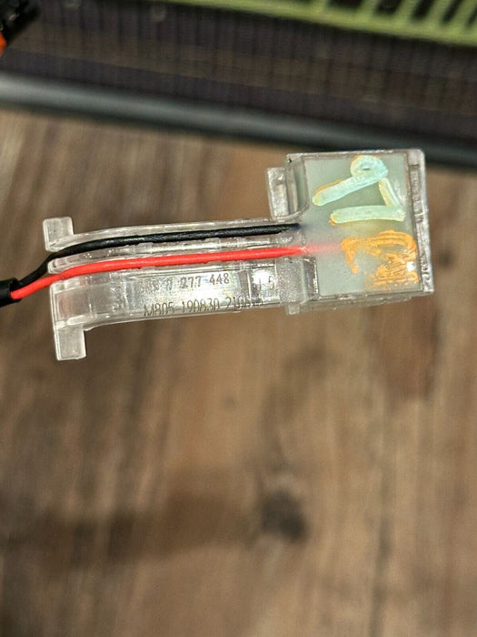 2020 BMW M4 F82 PASSENGER RIGHT DOOR HANDLE LED LIGHTING CONNECTOR OEM 7 277 448