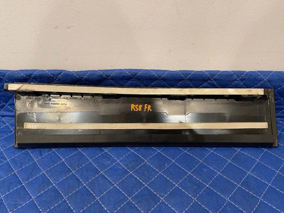 2017-2019 FORD F250 F350 F450 FRONT RIGHT GLOSS BLACK B PILLAR DOOR TRIM OEM