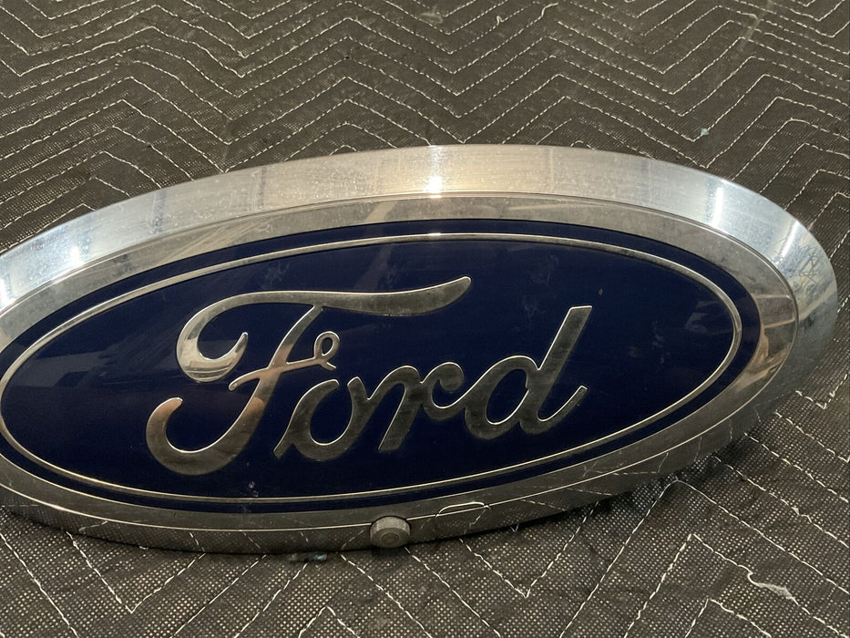 2017-2019 FORD F250 F350 F450 CAMERA GRILL EMBLEM OEM HC3B-8B262-BJ