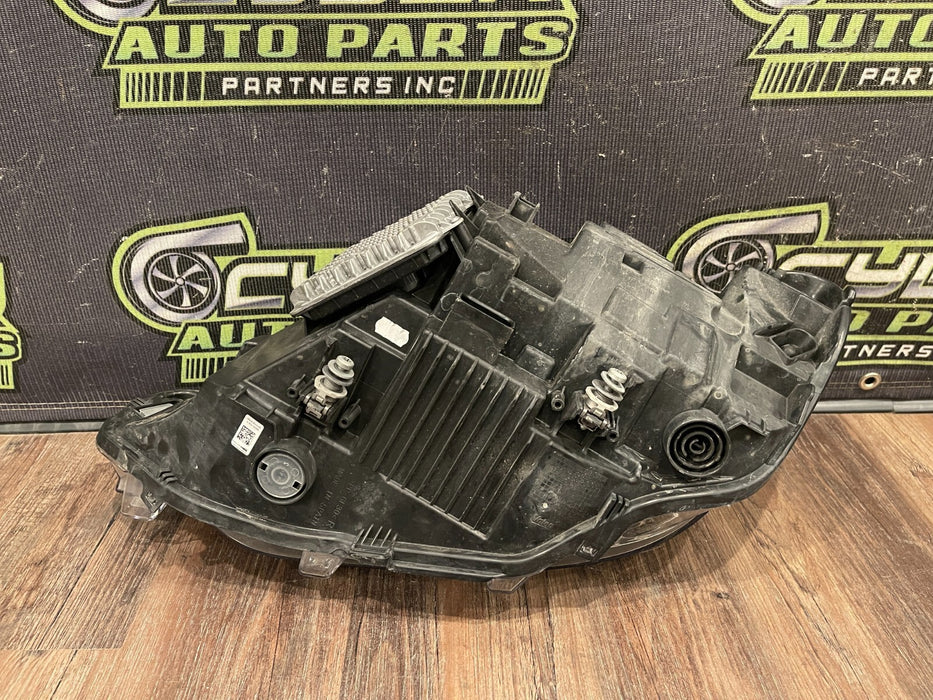 2020 BMW M4 F82 LEFT & RIGHT LED HEADLIGHTS OEM (READ/CLIP INCLUDED)