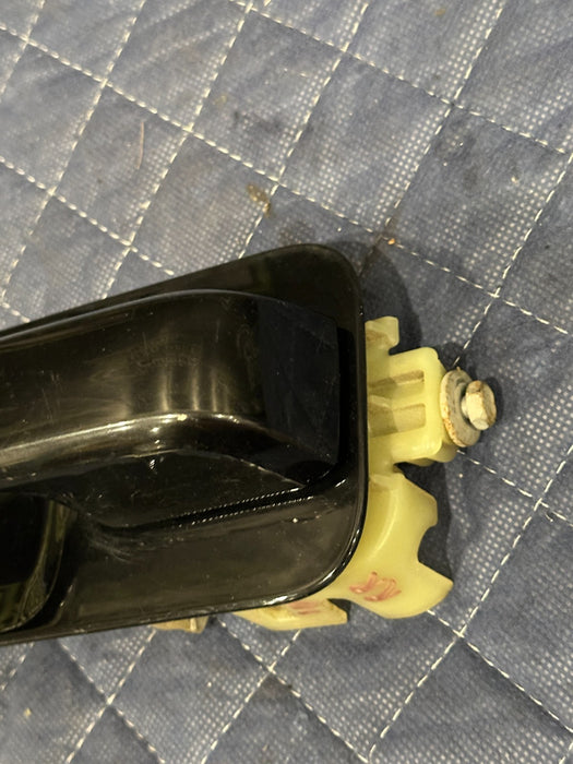 2017-2019 FORD F250 F350 F450 REAR RIGHT DOOR HANDLE OEM BLACK PEARL G1 *FLAW*