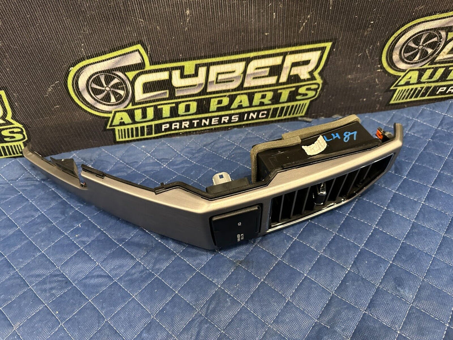 2017-2019 FORD F250 F350 PLATINUM PASSENGER RIGHT DASH DASHBOARD AIR VENT OEM