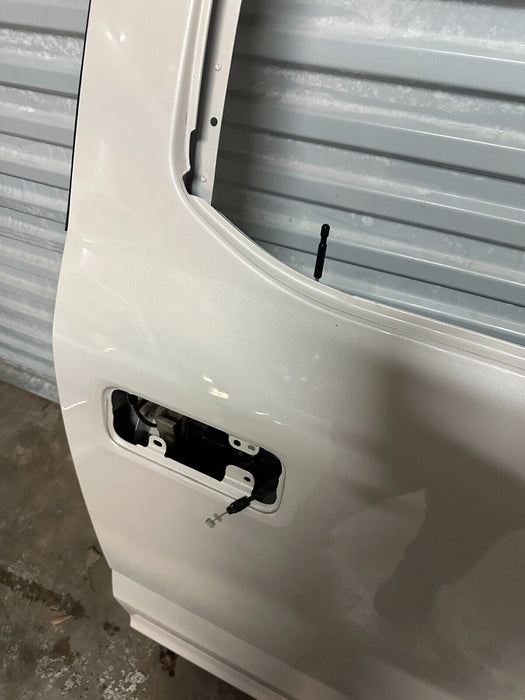 2017-2019 FORD F250 F350 F450 CREW CAB REAR RIGHT DOOR SHELL OEM  (PC:UG)