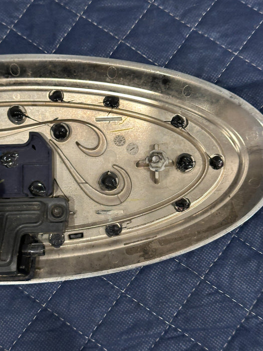 2017-2019 FORD F250 F350 F450 GRILLE EMBLEM WITH CAMERA OEM