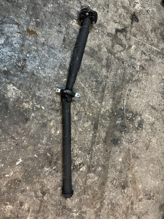 2020 BMW M4 F82 OEM REAR PROPELLER DRIVE SHAFT ASSEMBLY 8090631 04