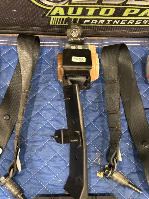2017 NISSAN TITAN XD REAR LEFT RIGHT MIDDLE SEATBELT SET OEM