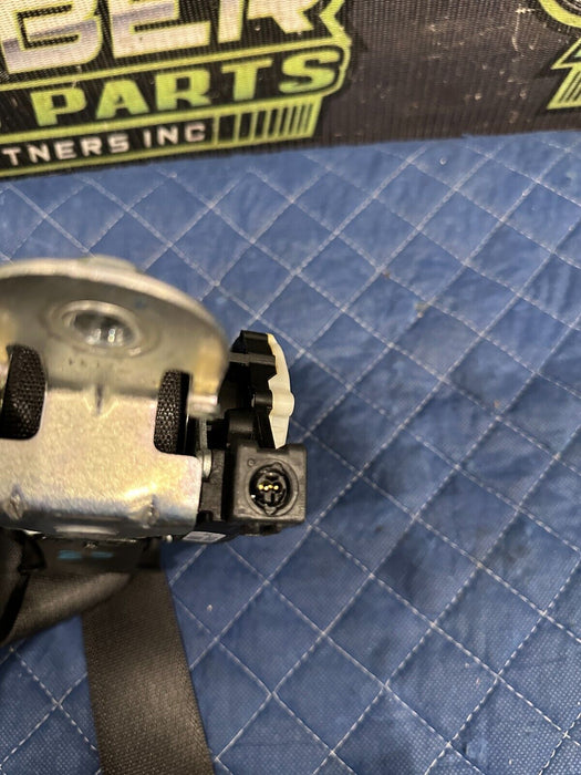 2017 RAM 3500 LARAMIE FRONT DRIVER LEFT SEAT BELT RETRACTOR BLACK OEM