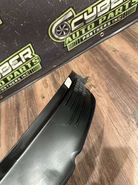 2017-2019 FORD F250 F350 PLATINUM PASSENGER RIGHT C PILLAR TRIM OEM