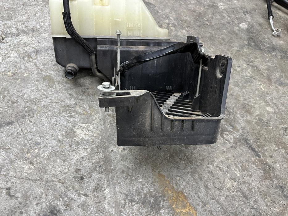 2023 2024 FORD F250 F350 F450 BATTERY HOLDER TRAY W/ RESERVOIR OEM LC3B 6A987 AA