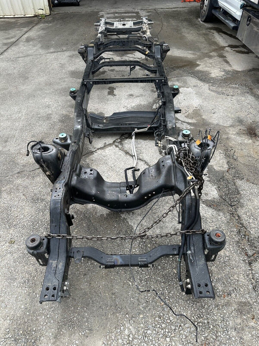 2017 2018 2019 FORD F250 F350 4X4 SRW CREW CAB SHORT BED 159.7" WB FRAME CHASSIS