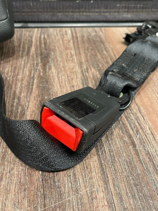 2022 FORD F350 F450 SUPERDUTY BLACK REAR CENTER MIDDLE SEATBELT OEM