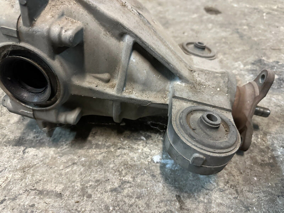 2016 INFINITI Q50 REAR AXEL DIFFERENTIAL OEM