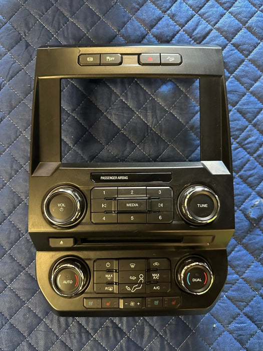 2017-2019 FORD F250 F350 F450 RADIO SURROUND DASH BEZEL HVAC CONTROL OEM