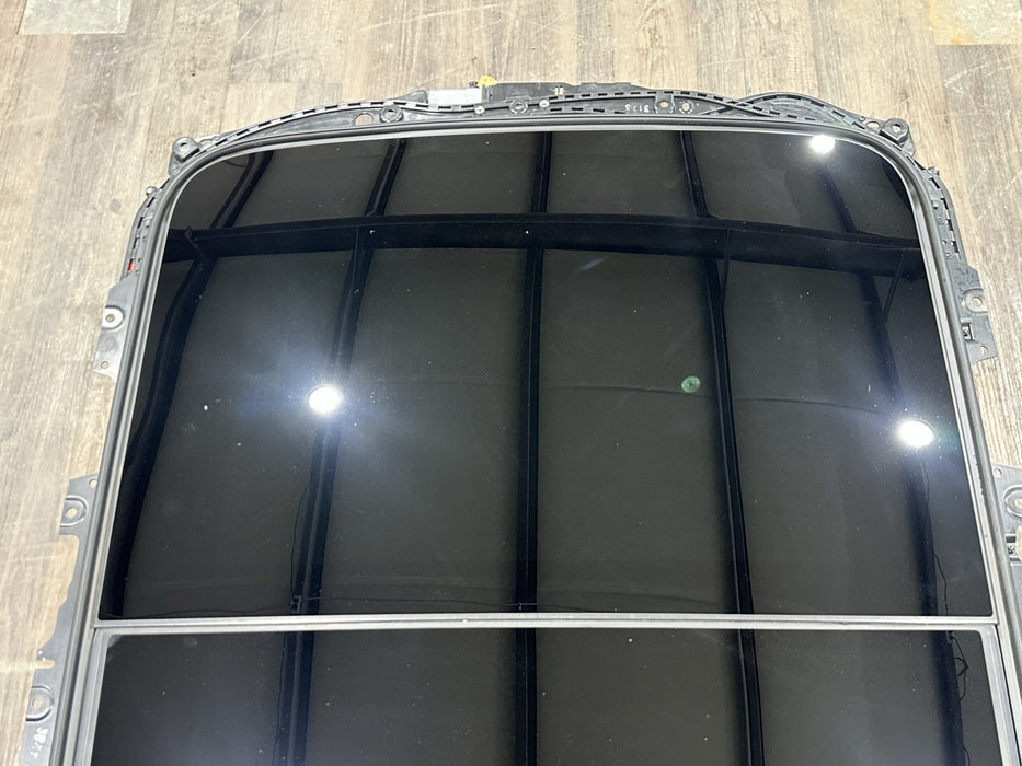 2018-2024 LAMBORGHINI URUS PANORAMIC GLASS MOON ROOF SUN ROOF COMPLETE OEM