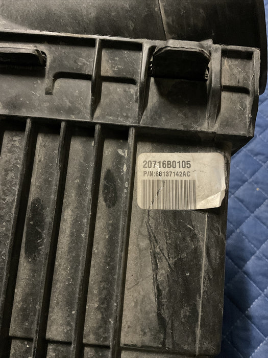 2017 RAM 2500 CUMMIN DIESEL ACTIVE AIR INTAKE CLEANER BOX FACTORY OEM 68137142AC