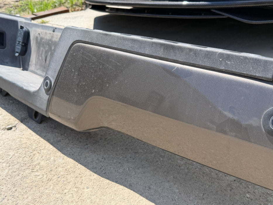 2020 2022 FORD F250 F350 F450 STONE GRAY COMPLETE REAR BUMPER WITH SENSORS