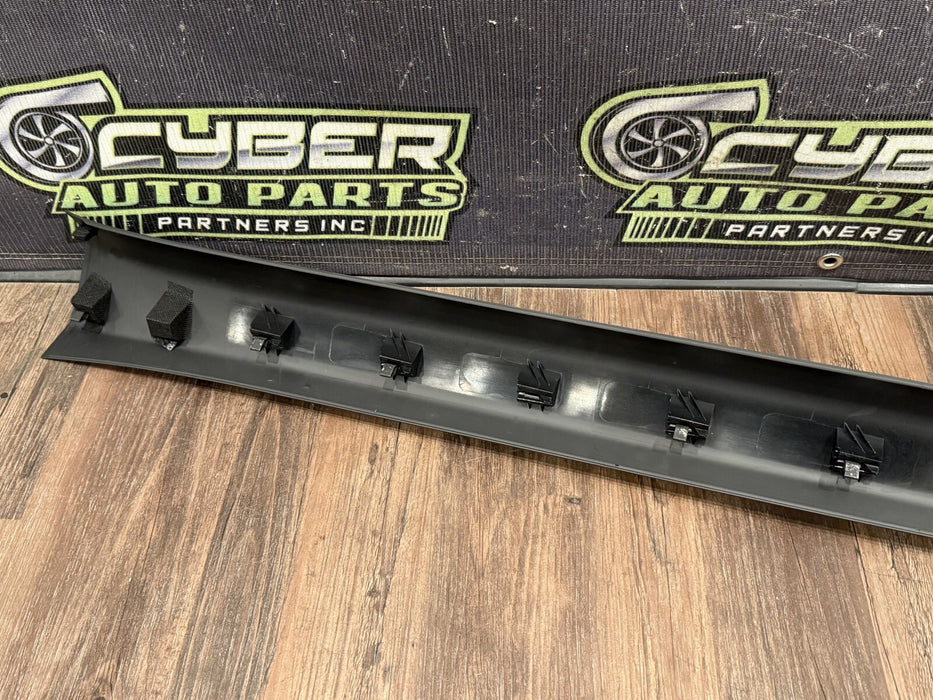 2021 AUDI R8 PASSENGER RIGHT LOWER A PILLAR TRIM PANEL OEM *WEAR #7*