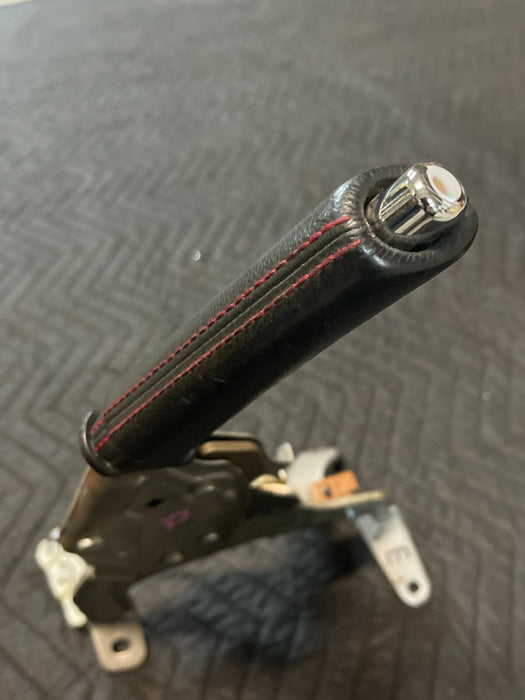 2018 TOYOTA 86 BRZ LEATHER EMERGENCY E BRAKE HANDLE LEVER W/ RED STITCHING OEM