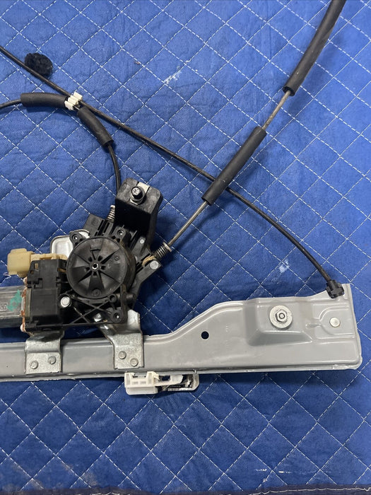 2017-2019 FORD F250 F350 CREW CAB FRONT RIGHT DOOR WINDOW MOTOR REGULATOR OEM