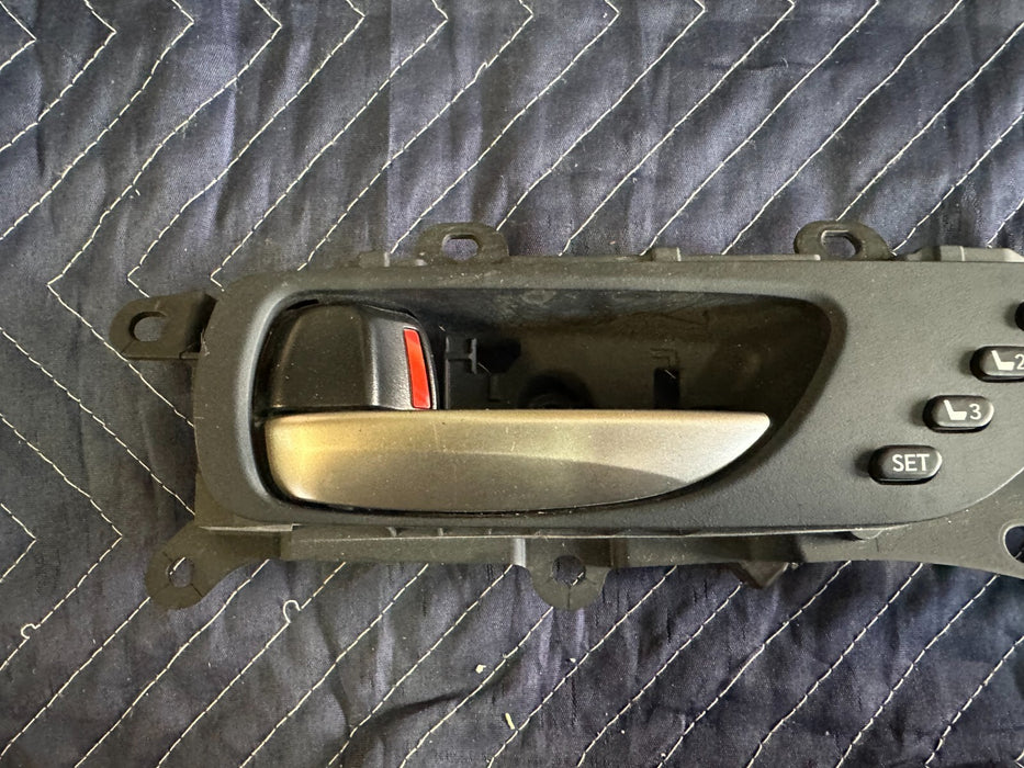 2015 LEXUS RCF RC-F LEFT DRIVER SIDE INTERIOIR DOOR HANDLE