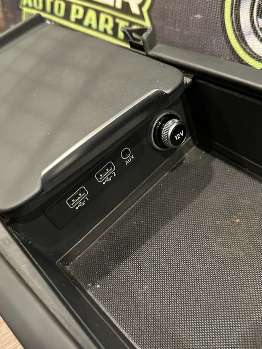 2017-18 AUDI R8 CENTER CONSOLE W CONTROLS & STORAGE COMPARTMENT OEM 4S1 863 041