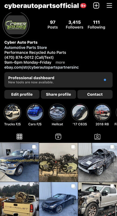 2017 AUDI R8 V10 FSI ENGINE COVER W/ CARBON FIBER BACKGROUND OEM