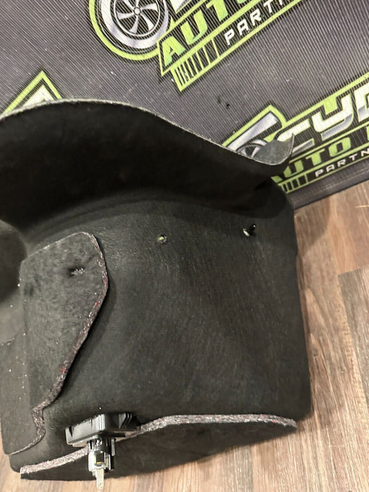 2020 BMW M4 F82 REAR LEFT TRUNK SIDE TRIM 7284151-10 51 47 7 284 151