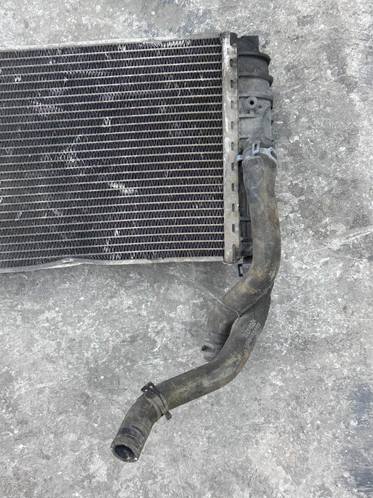 2021 AUDI R8 5.2L V10 REAR RIGHT RADIATOR OEM *DAMAGES/READ*
