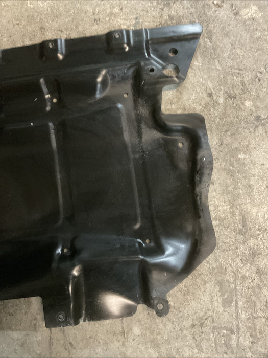 2019 MERCEDES-BENZ E63S AMG FRONT RADIATOR SUPPORT SPASH SHIELD~MINOR WEARS~ OEM