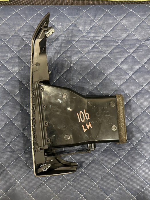 2014 AUDI R8 FRONT DRIVER LEFT DASH DASHBOARD HVAC AIR VENT OEM 423 820 901 A