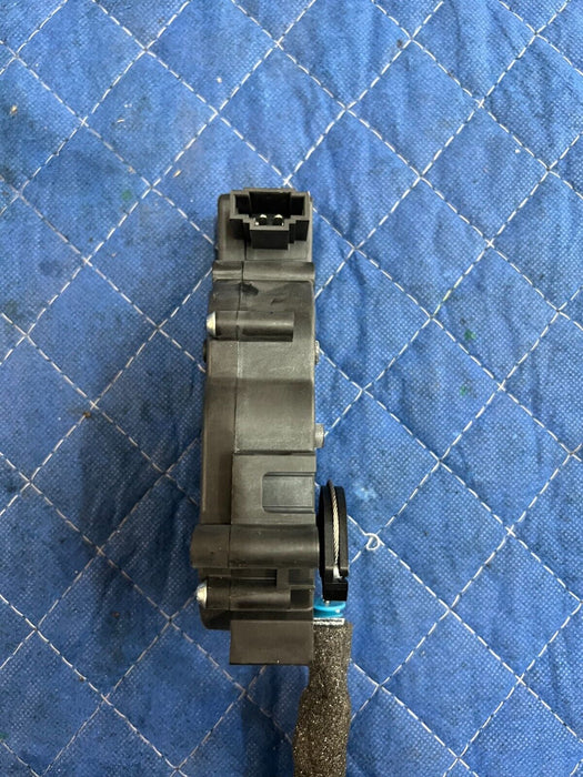 2015 MERCEDES C63S AMG REAR BOOT LOCK LATCH ACTUATOR OEM 2047500060