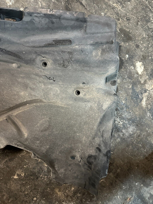 2020 BMW M4 F82 FRONT DRIVER LEFT FENDER LINER SET