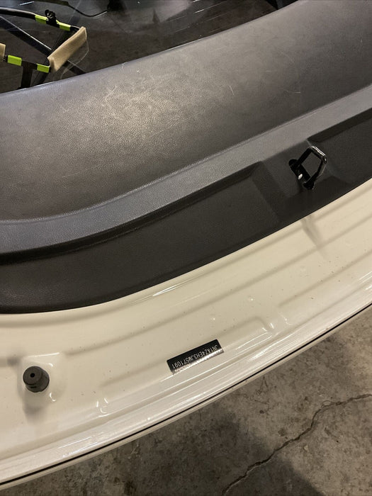 2018 NISSAN 370Z NISMO HATCH TRUNK LID W/SPOILER PEARL WHITE~READ!!!~