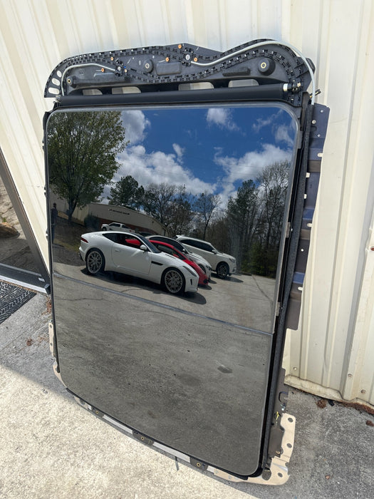 2017 2018 2019 FORD F250 F350 F450 PLATINUM TWIN PANEL MOONROOF ASSEMBLY OEM