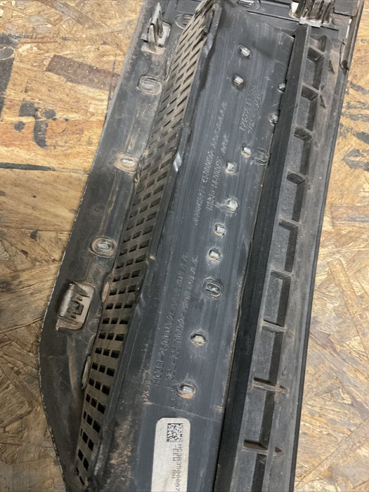 2017 2018 2019 FORD F250 PLATINUM DIESEL 6.7L LH FENDER EMBLEM OEM