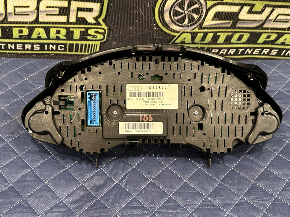 2014 AUDI R8 V10 SPEEDOMETER AUTO INSTRUMENTAL GAUGE CLUSTER OEM ~READ~