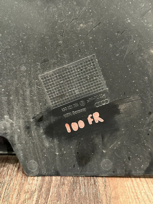 2017-18 AUDI R8 FRONT RIGHT AIR GUIDE OEM 4S0 121 706